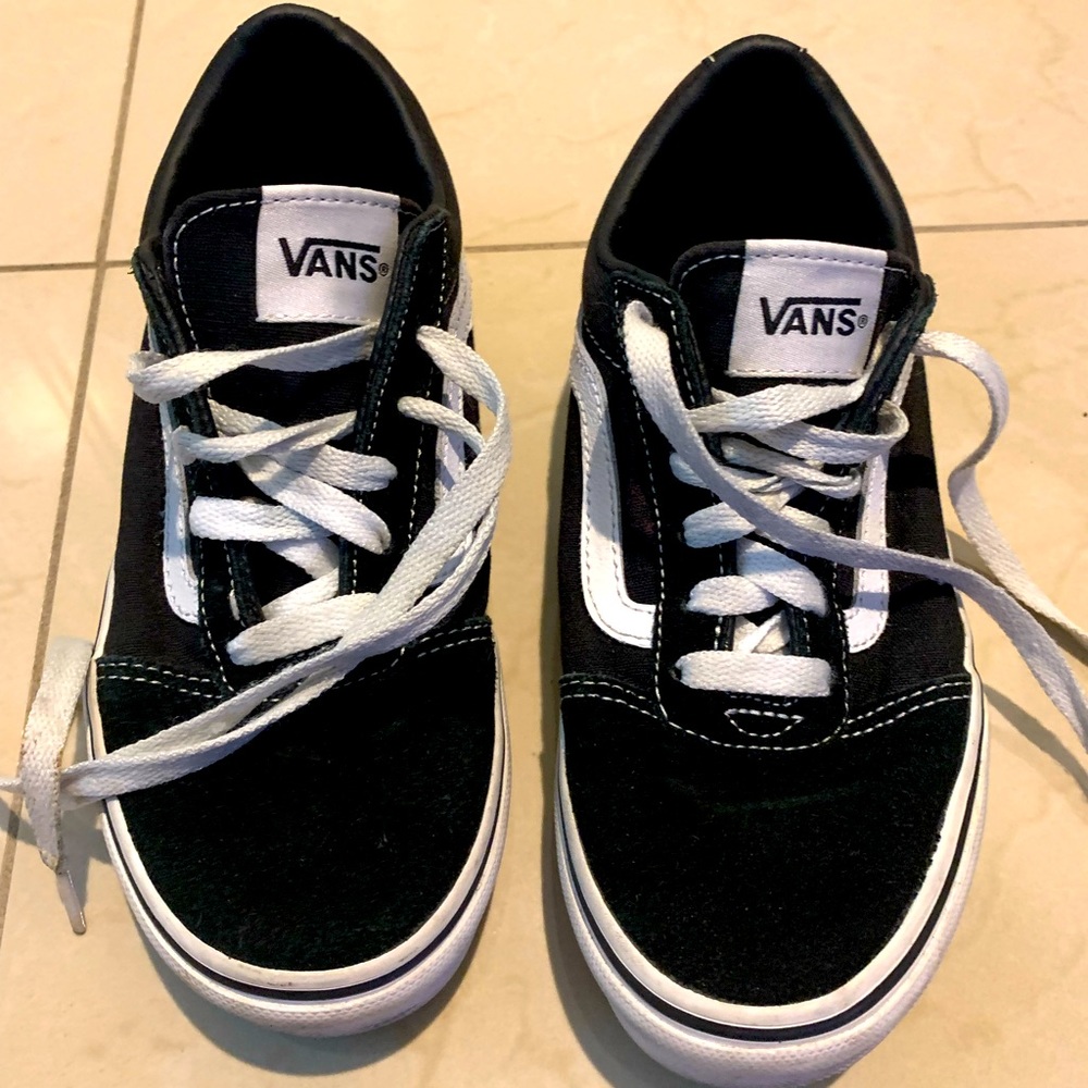 Vans youth size 3